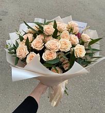 Букет Кремовые розы Латте в Ревякино