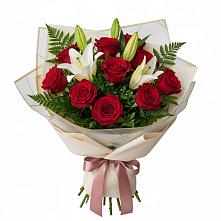 Букет цветов из:  Лилии и Розы в Ревякино