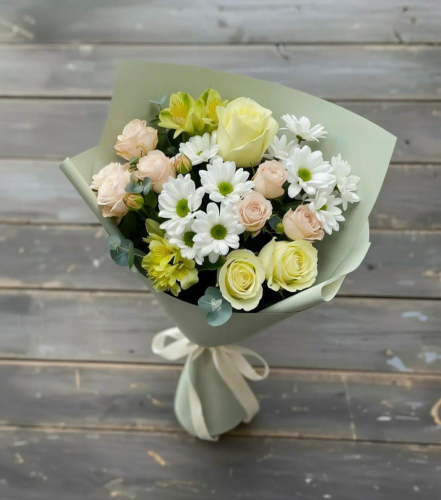 Букет цветов из: Альстромерии, Розы и Хризантемы в Ревякино
