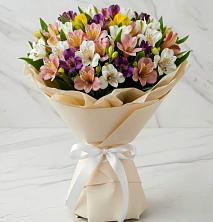 Букет цветов из:  Альстромерии в Ревякино